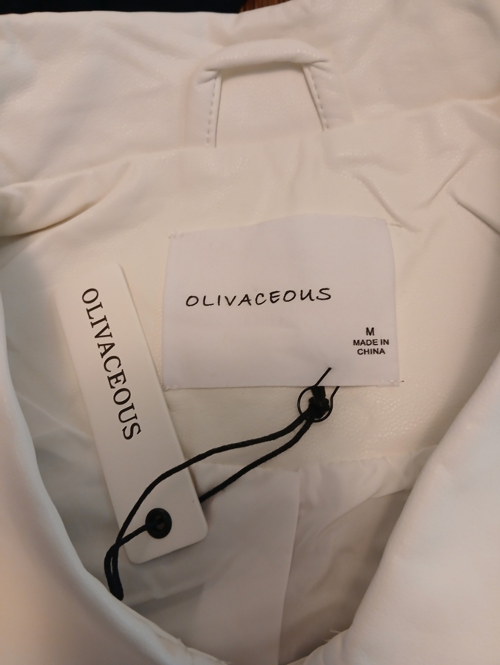 NWT White Faux Leather Cropped Moto Jacket Size Medium - Picture 7 of 11